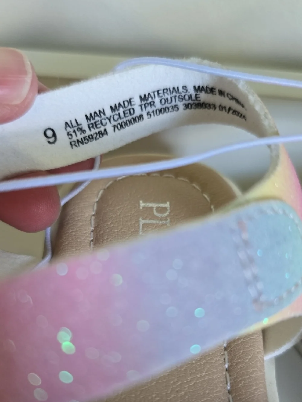 NWT Children's Place Kids' Glitter Pastel Rainbow Sandals Buckle Size 9